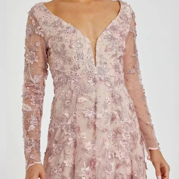 MAC DUGGAL Light Pink Floral Applique Long Sleeve Illusion Gown Style 70224 NWT - Picture 4 of 8